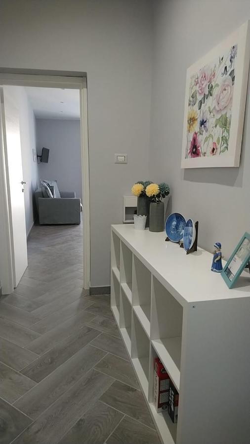 Soggiorno Napoletano Napels Buitenkant foto