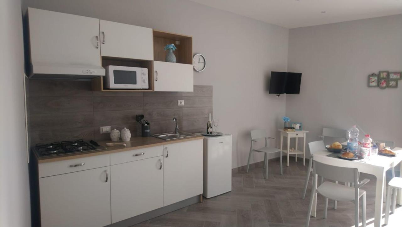Soggiorno Napoletano Napels Buitenkant foto