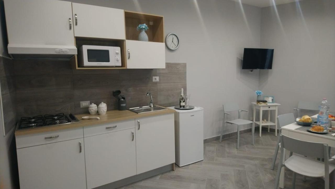Soggiorno Napoletano Napels Buitenkant foto